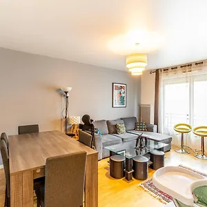  Appartement Guestready - Red Letters In